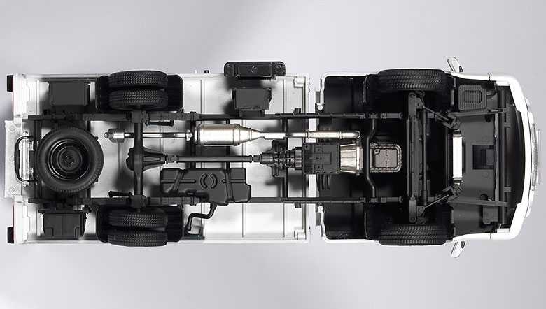 Model Kit auto 15145 - Hyundai Porter II MCP (1:24)