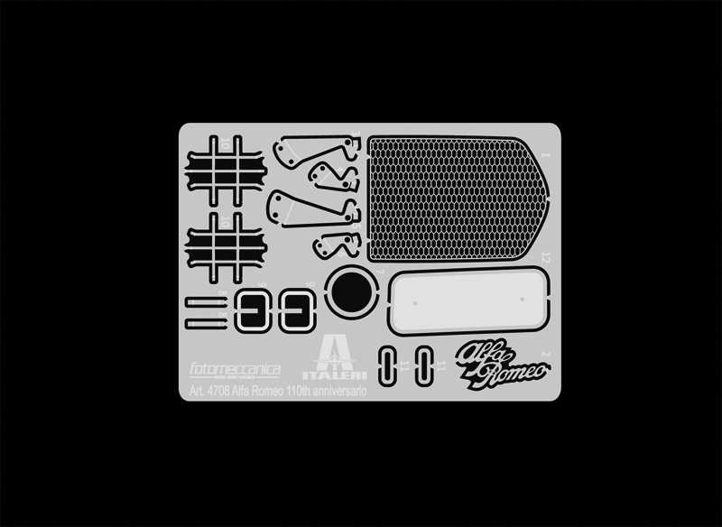 Model Kit auto 4708 - Alfa Romeo 8C 2300 Roadster (1:12)