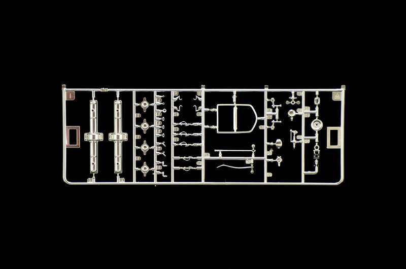 Model Kit auto 4708 - Alfa Romeo 8C 2300 Roadster (1:12)
