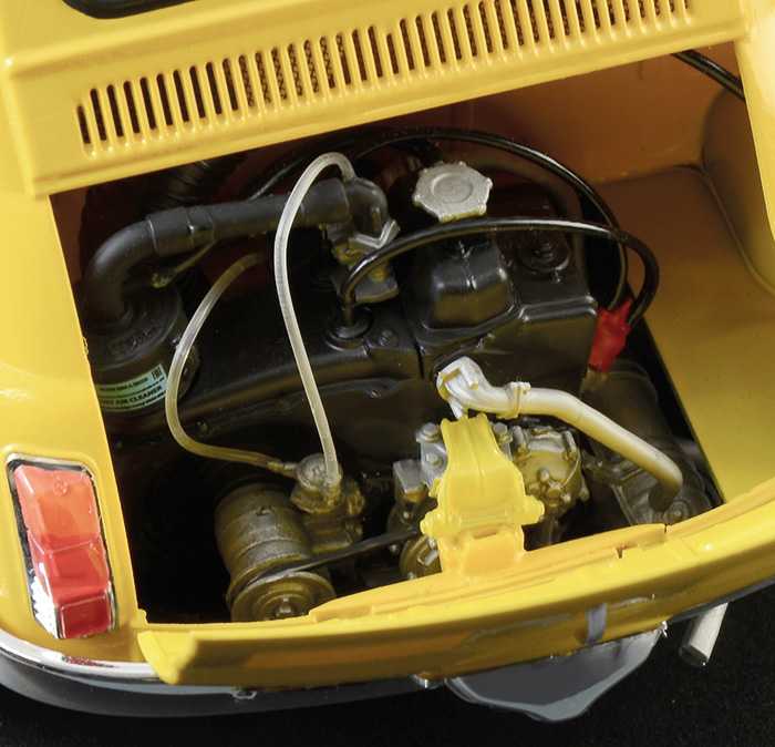 Model Kit auto 4715 - FIAT 500 F 1968 upgraded edition (1:12)