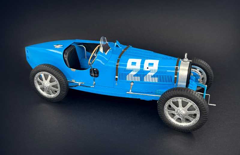 Model Kit auto 4716 - Bugatti T35B Targa F./GP Monaco (1:12)