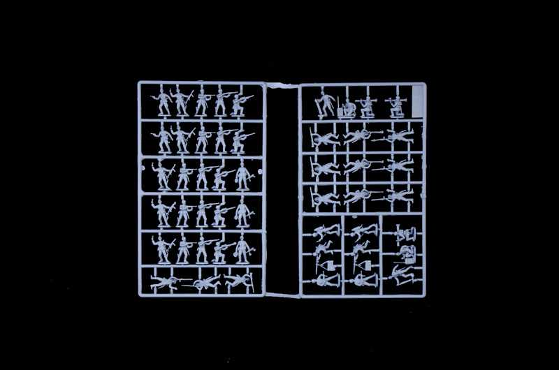 Model Kit diorama 6199 - Battle of Normandy: Saint-Mere-Église 6 June 1944 (1:72)