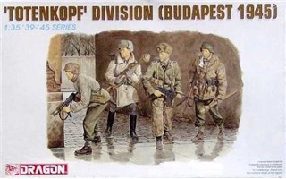 Model Kit figurky 6095 - "TOTENKOPF" DIVISION (BUDAPEST 1945) (1:35)