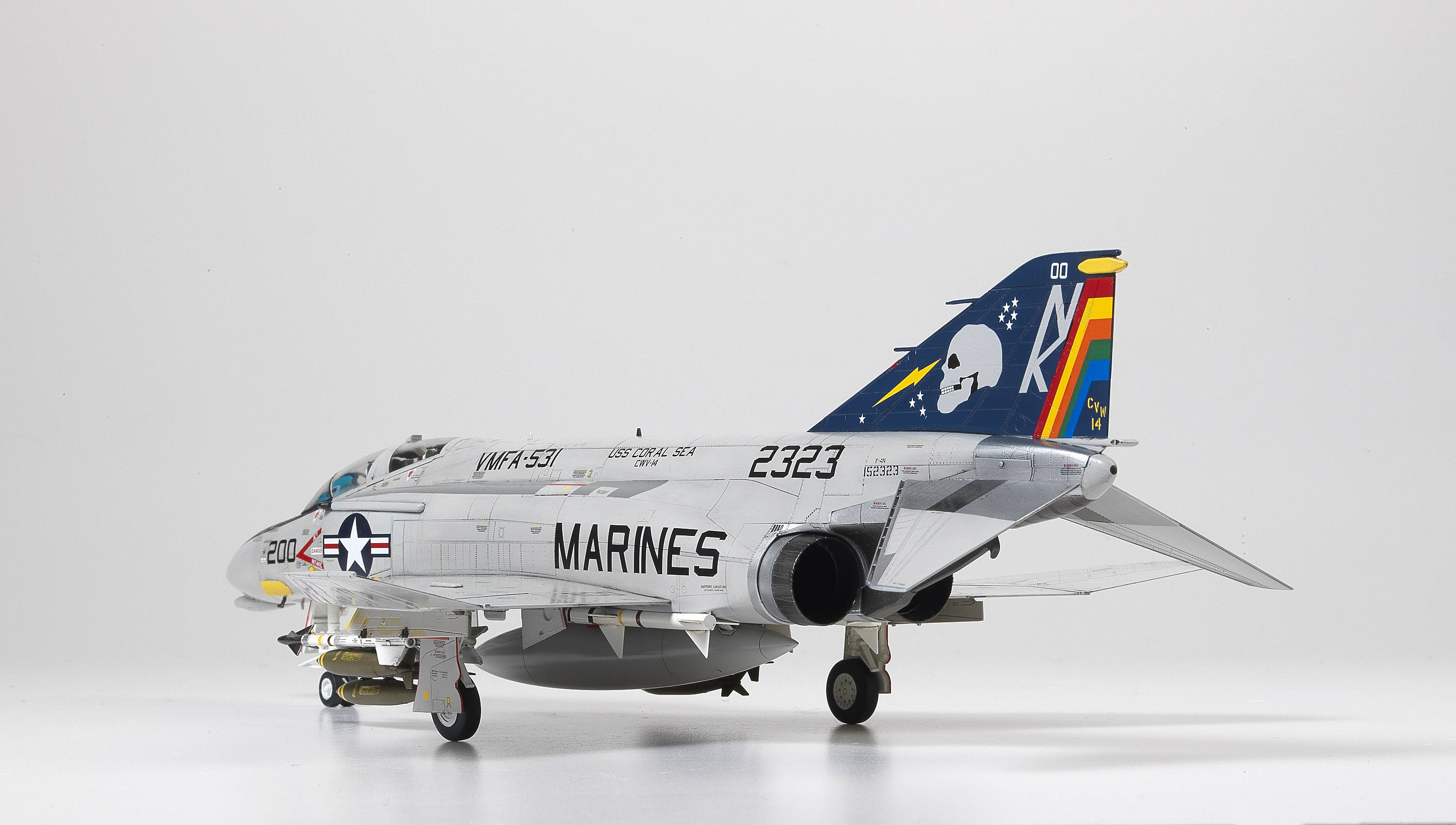 Model Kit letadlo 12315 - USMC F-4B/N VMFA-531 "GRAY GHOSTS" (1:48)