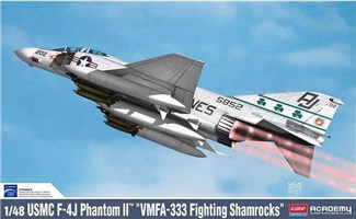 Model Kit letadlo 12356 - USMC F-4J Phantom II "VMFA-333 Fighting Shamrocks" (1:48)