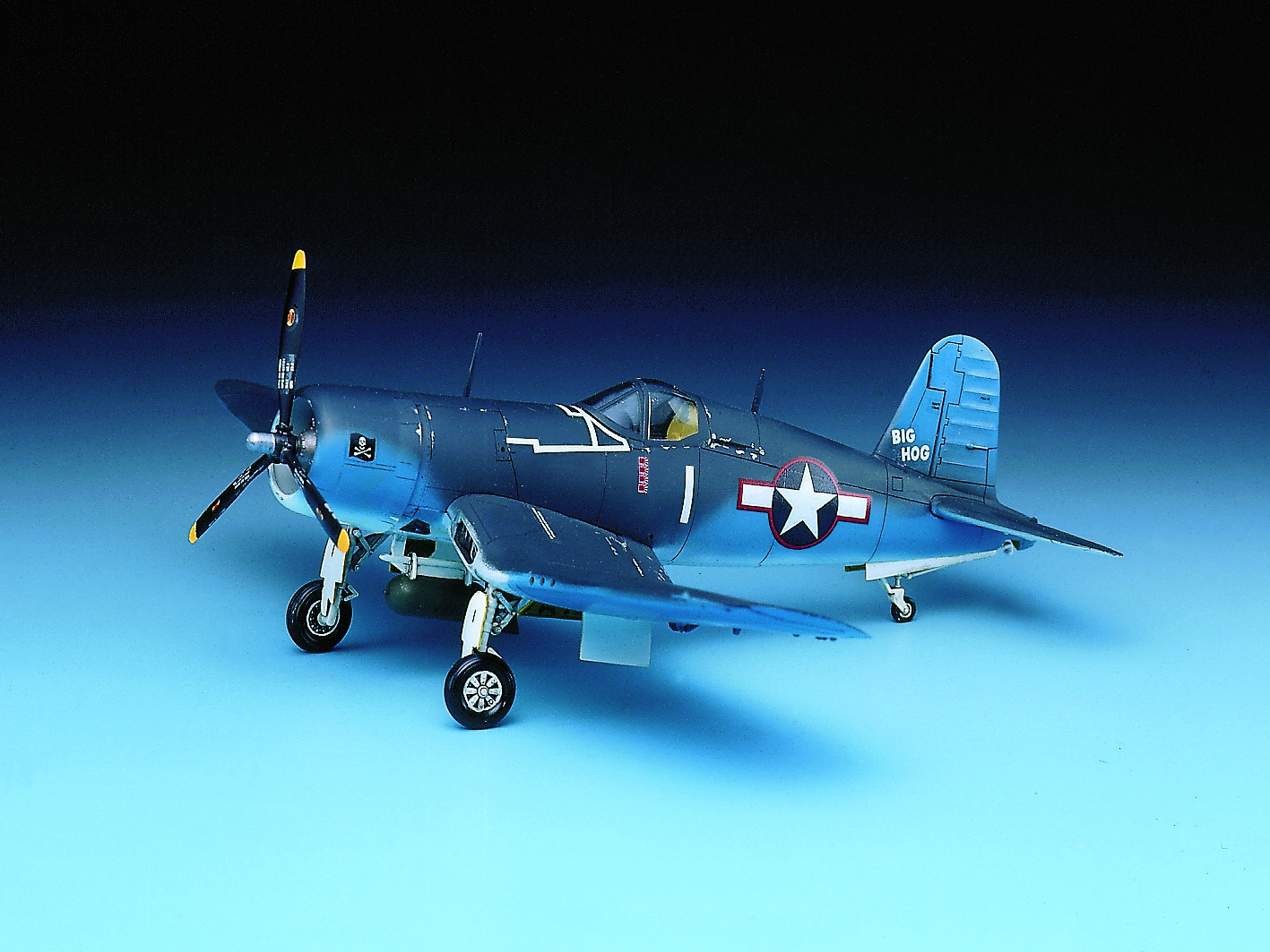 Model Kit letadlo 12457 - F4U-1 (1:72)
