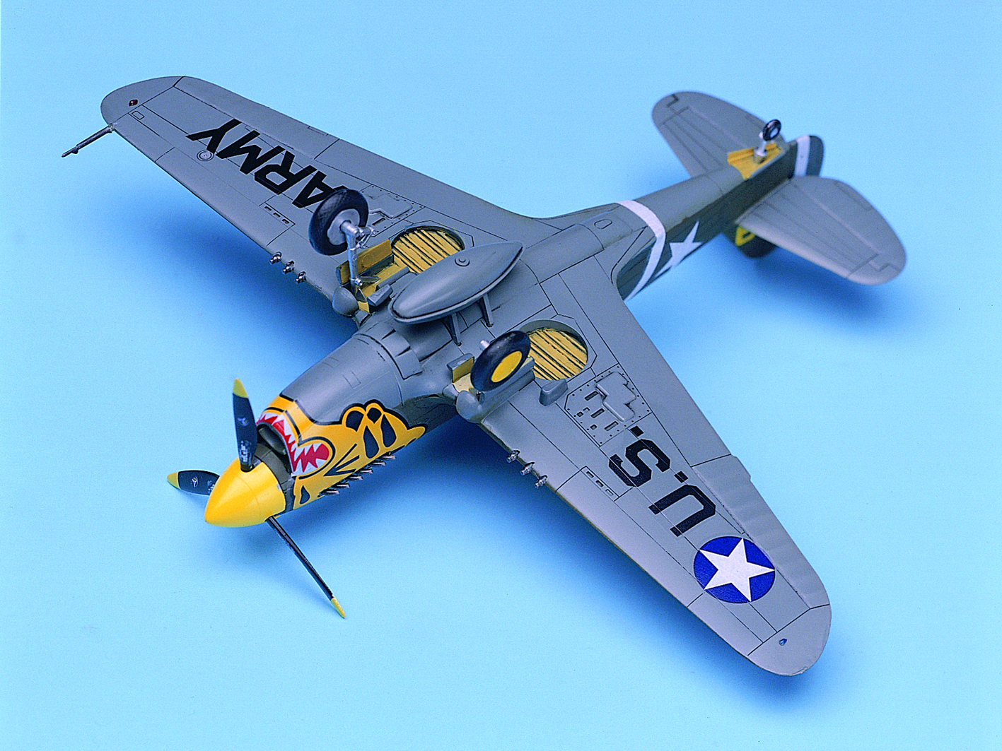 Model Kit letadlo 12468 - P-40E (1:72)