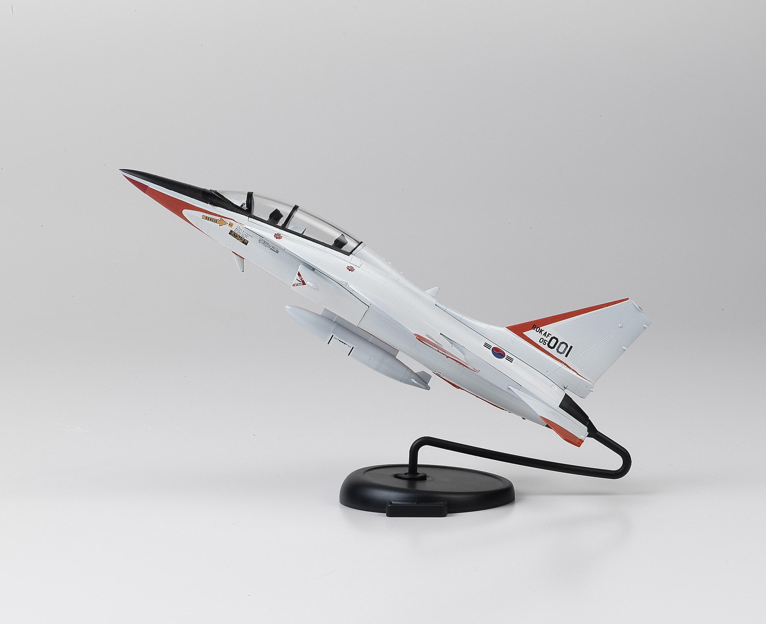 Model Kit letadlo 12519 - ROKAF T-50 ADVANCED TRAINER MCP (1:72)