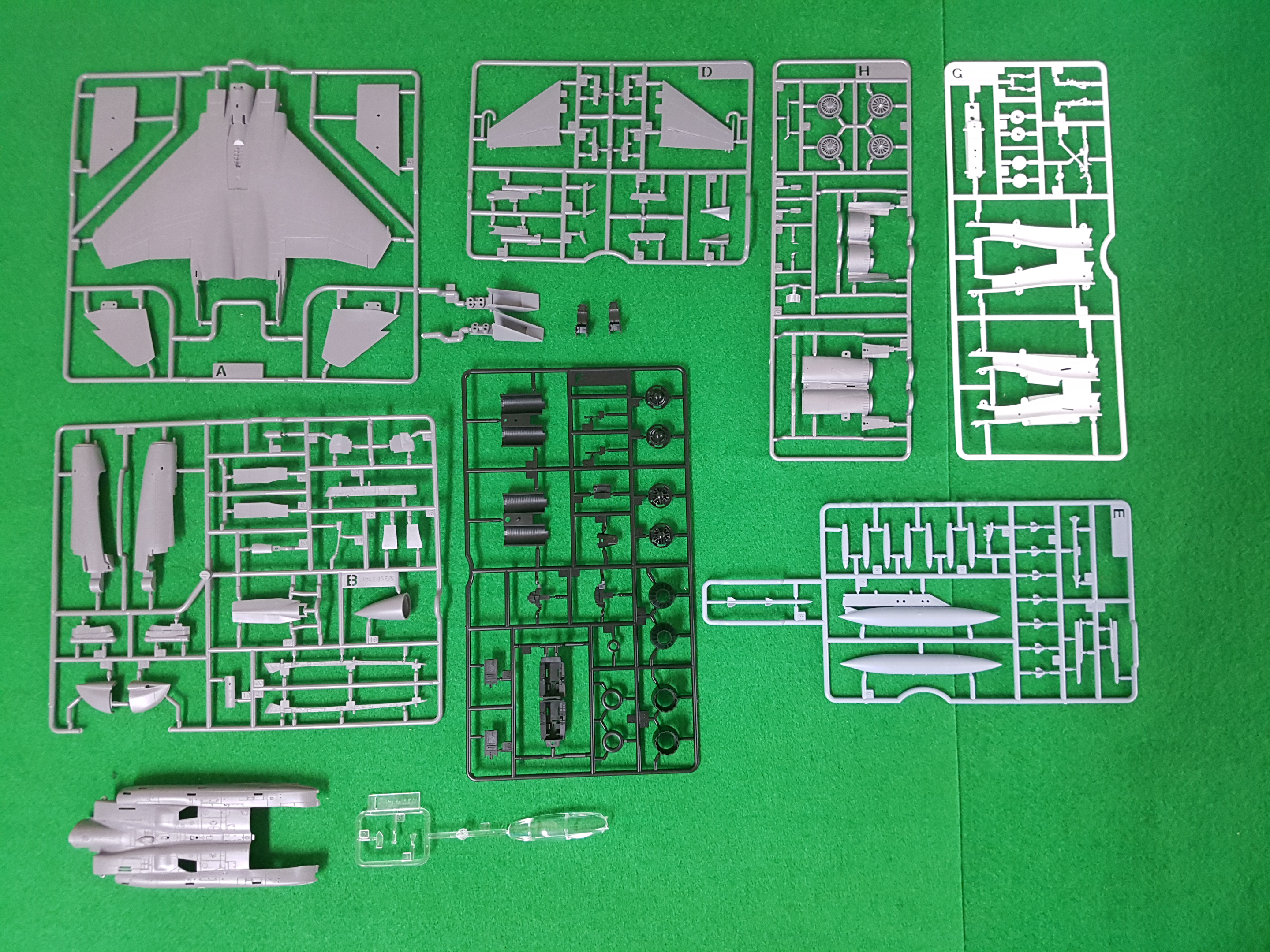 Model Kit letadlo 12554 - ROKAF F-15K Slam Eagle MCP (1:72)