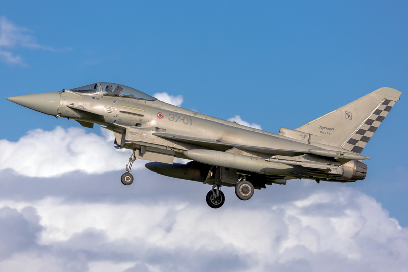 Model Kit letadlo 1355 - EF-2000 TYPHOON Single Seater (1:72)