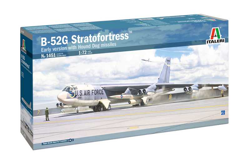 Model Kit lietadlo 1451 - B-52G Stratofortress Early version with Hound Dog Missiles (1:72) 33-1451