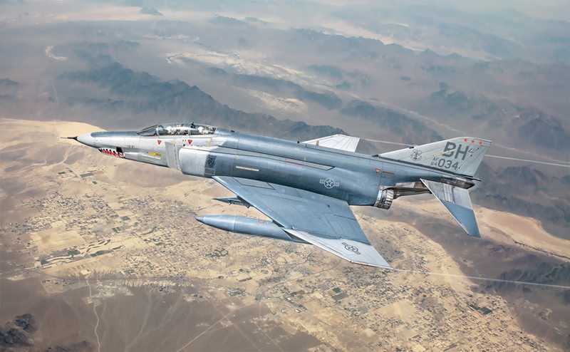 Model Kit letadlo 1477 - RF-4 C/E Phantom II (1:72)