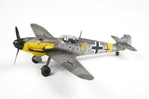 Model Kit letadlo 4802 - Bf-109 F2 (1:48)