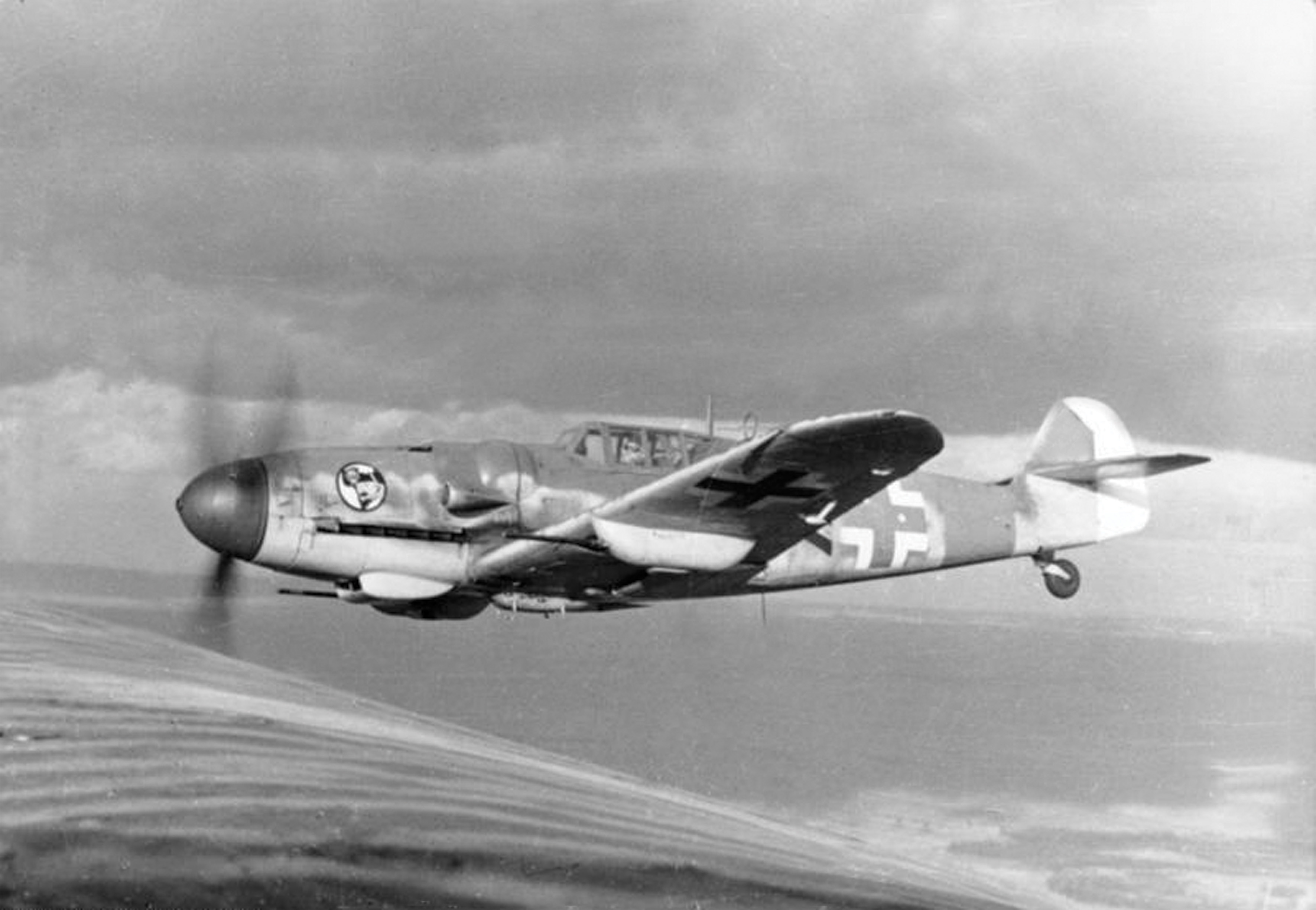 Model Kit letadlo 4816 - Messerschmitt Bf-109 G6 (1:48)