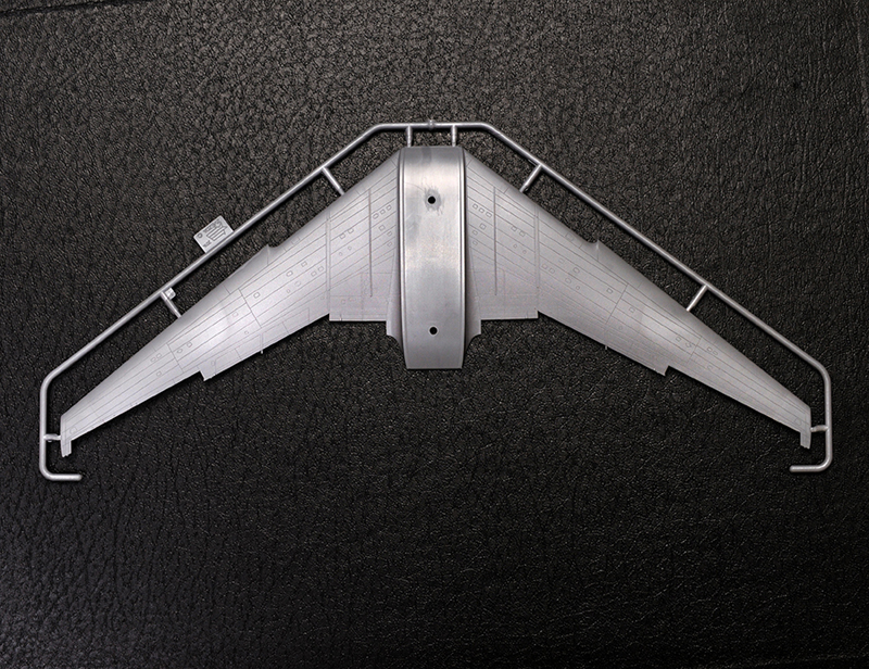 Model Kit letadlo 7013 - Ilyushin IL-62M (1:144)