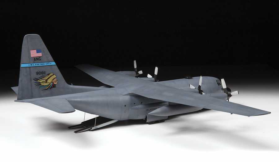 Model Kit letadlo 7321 - C-130 H Hercules (1:72)