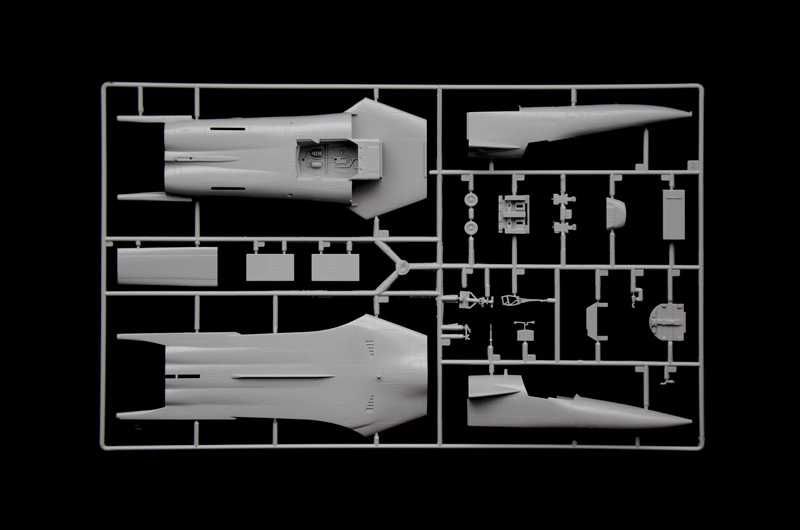 Model Kit letadlo 91232 - F-111 Aardvark (1:72)
