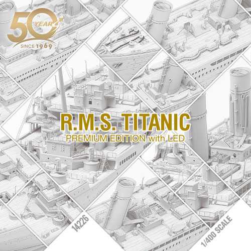 Model Kit loď 14226 - R.M.S TITANIC PREMIUM EDITION WITH LED (1:400)