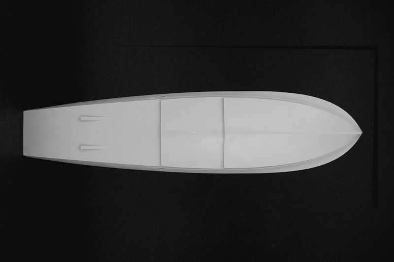 Model Kit loď 5626 - M.A.S. 563/568 with crew (1:35)