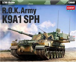 Model Kit military 13561 - R.O.K. Army K9A1 SPH (1:35)