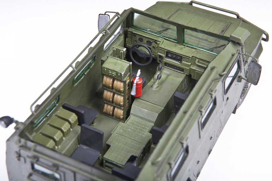 Model Kit military 3668 - Russian Armored Vehicle GAZ "Tiger" (1:35)