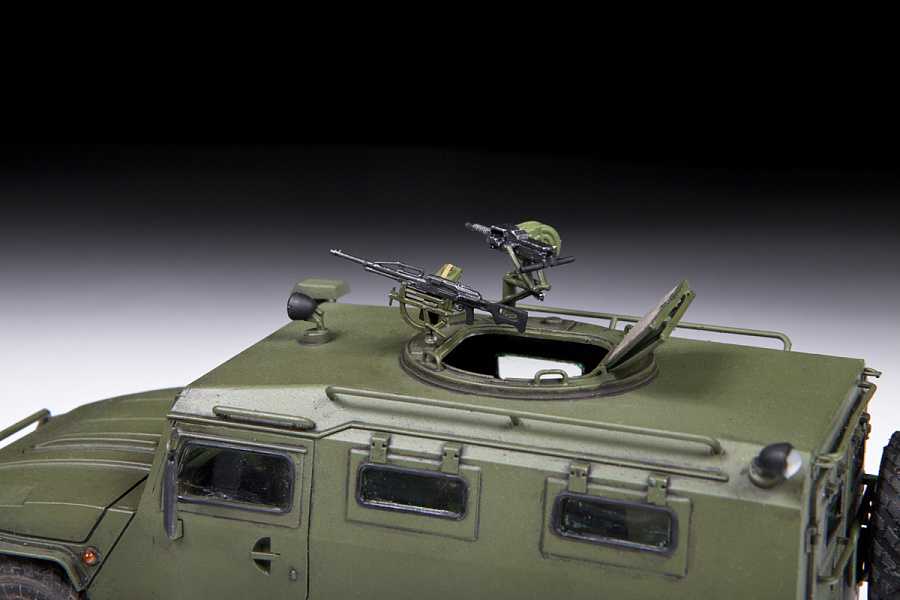 Model Kit military 3668 - Russian Armored Vehicle GAZ "Tiger" (1:35)