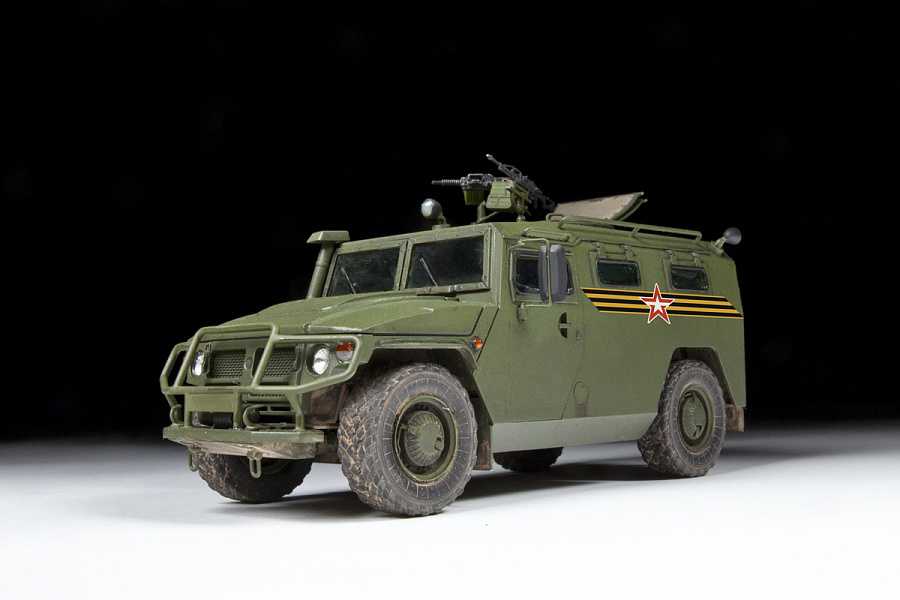 Model Kit military 3668 - Russian Armored Vehicle GAZ "Tiger" (1:35)