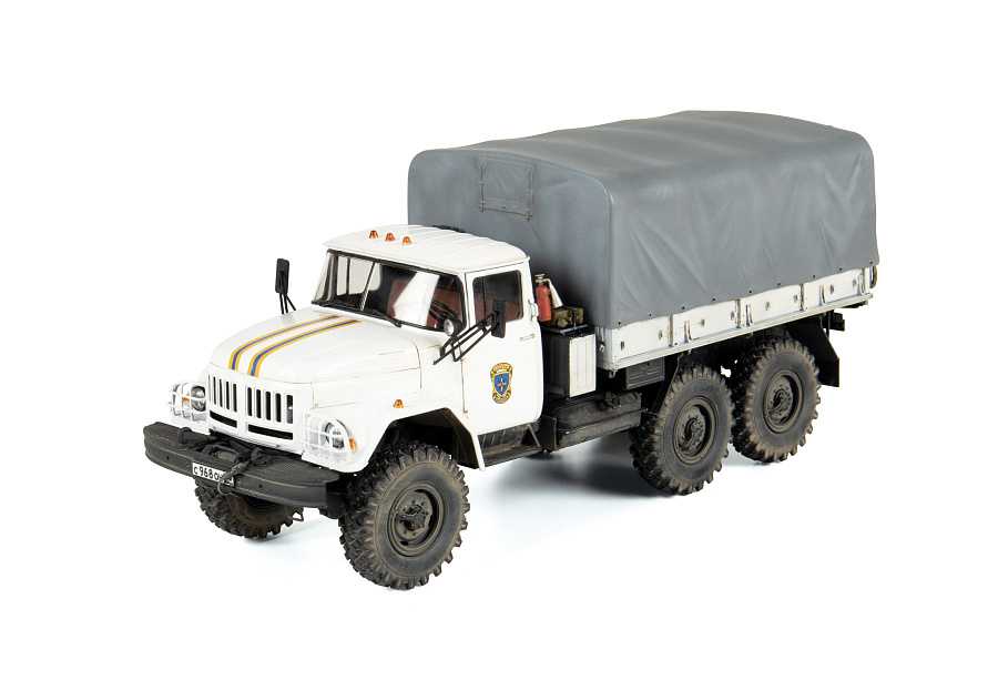 Model Kit military 3706 - Soviet truck ZIL-131 (1:35)