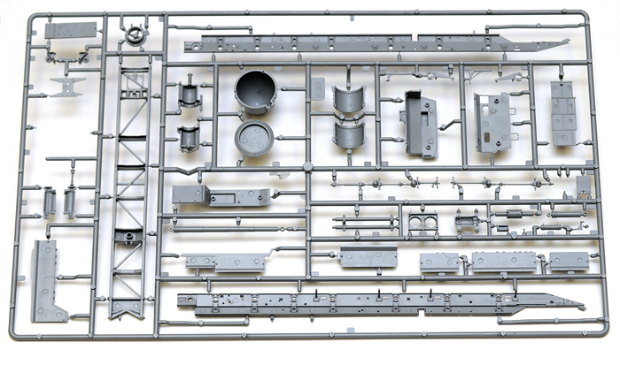 Model Kit military 5003 - Ballistic Missile Launcher "Topol" (1:72)