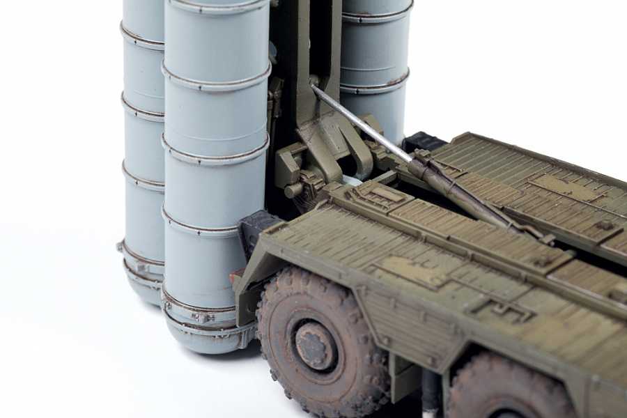 Model Kit military 5068 - S-400 "Triumf" Missile System (1:72)