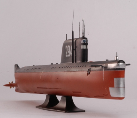 Model Kit ponorka 9025 - K-19 Soviet Nuclear Submarine "Hotel" Class (1:350)