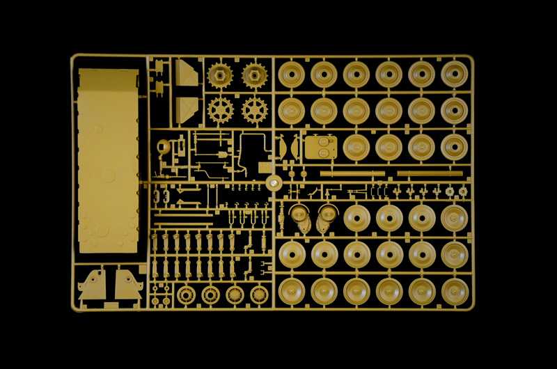 Model Kit tank 0270 - Sd.Kfz. 171 Panther Ausf A (1:35)