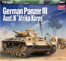 Model Kit tank 13567 - Panzer III Ausf.N. Afrika Korps (1:35)