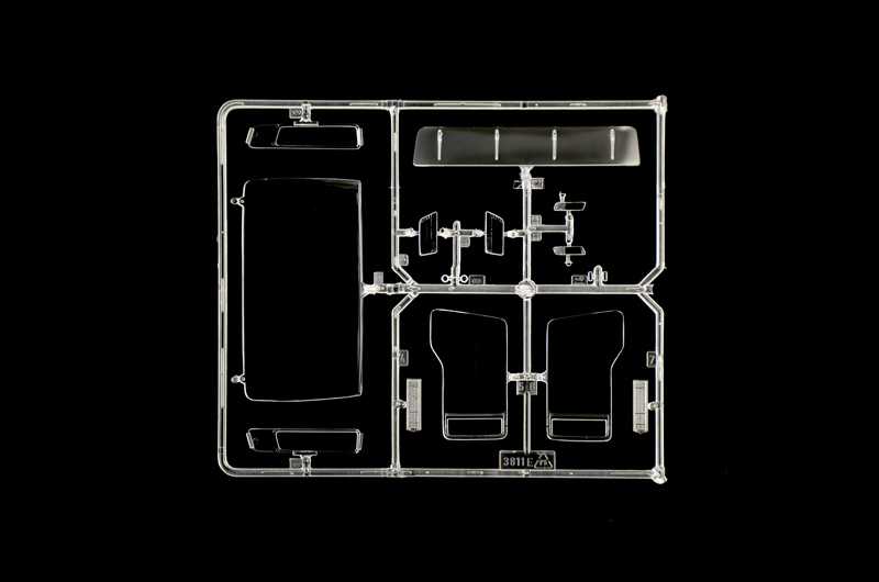 Model Kit truck 3916 - MAN TGX XXL D38 (1:24)