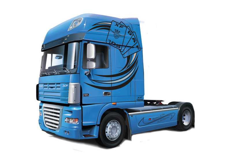 Model Kit truck 3933 - DAF XF105 Space America (1:24)