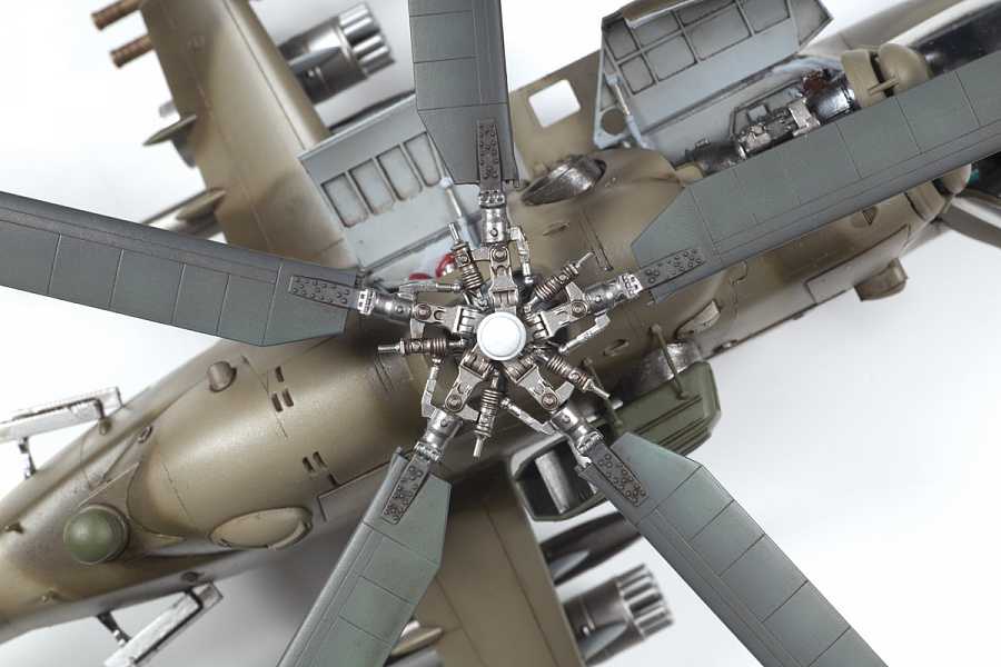 Model Kit vrtulník 4823 - MIL-Mi 24 V/VP (1:48)