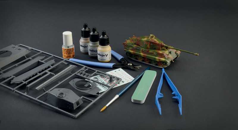 Model Set tank 72005 - Sd. Kfz. 182 King Tiger (1:72)