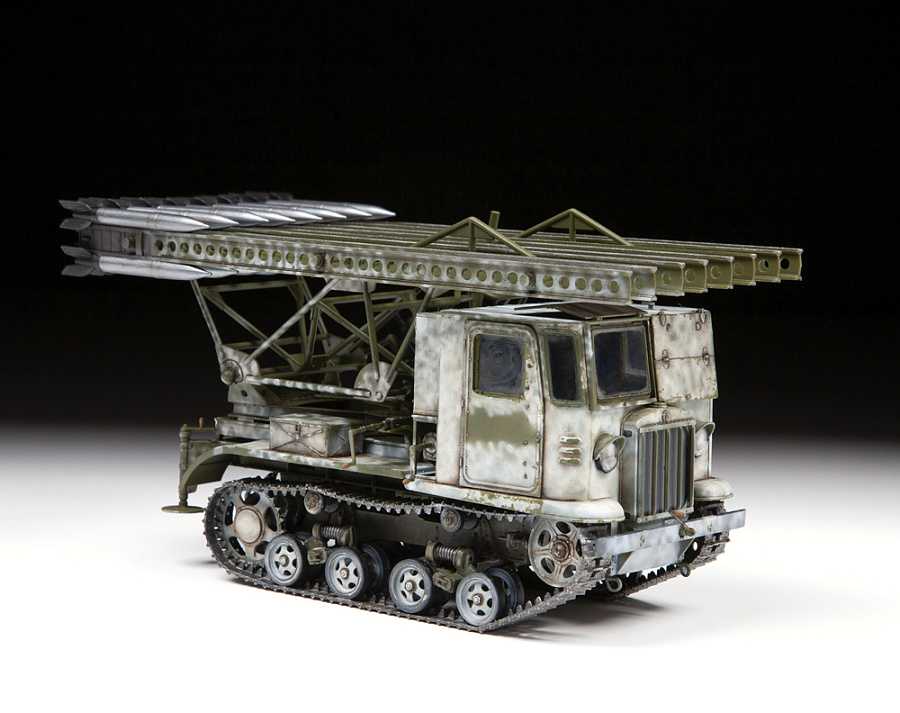 Model kit military 3700 - STZ-5 with BM-13 "KATYUSHA" (1:35)