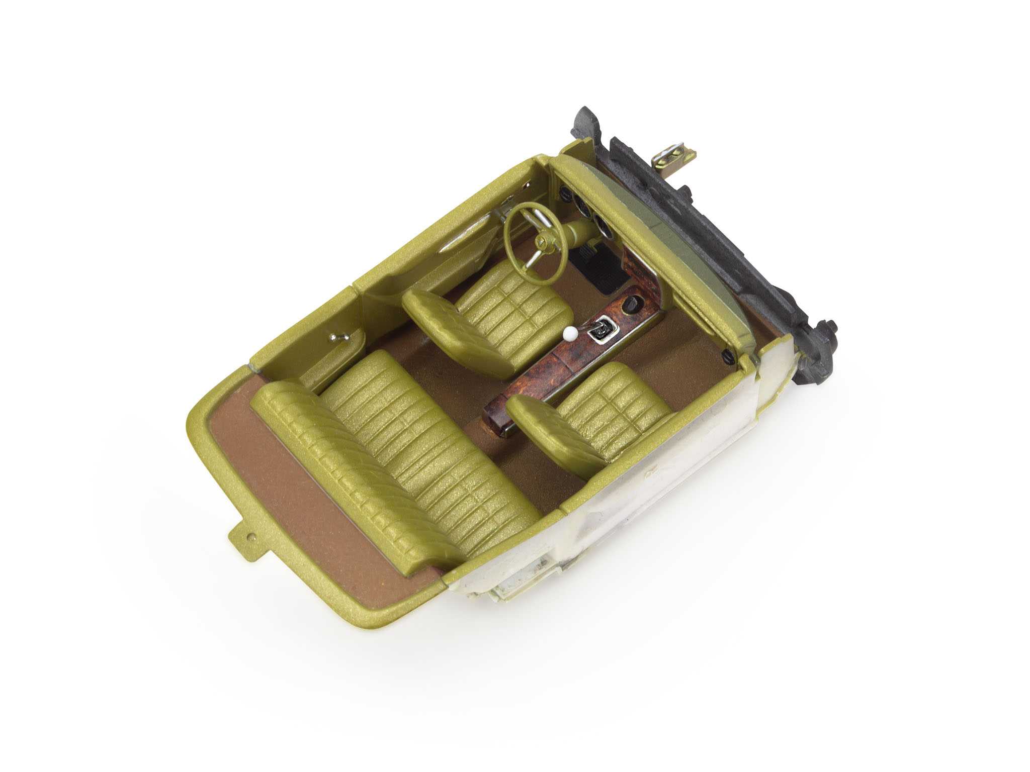 Plastic ModelKit MONOGRAM auto 4545 - 68 Firebird (1:25)