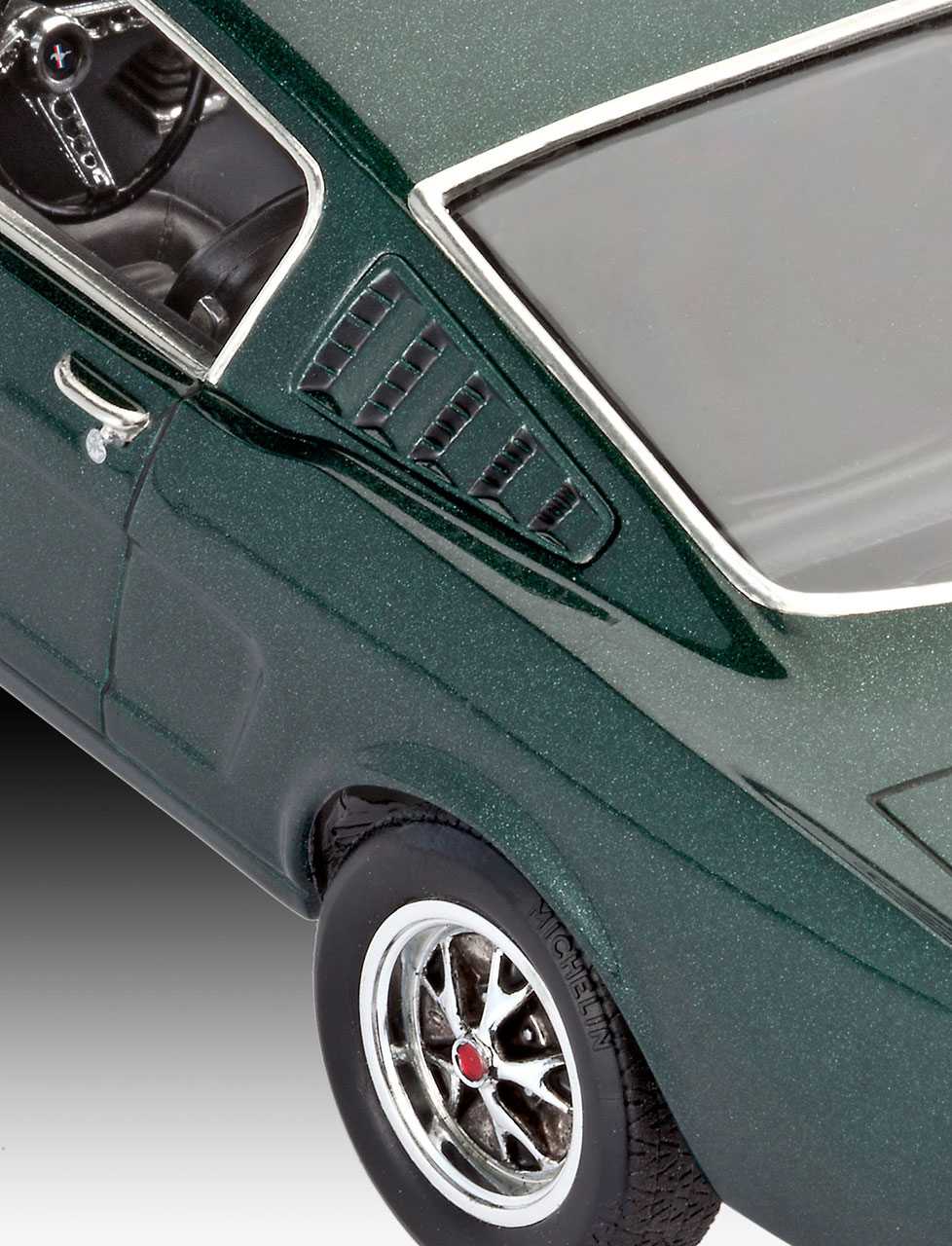 Plastic ModelKit auto 07065 - 1965 Ford Mustang 2+2 Fastback (1:25)