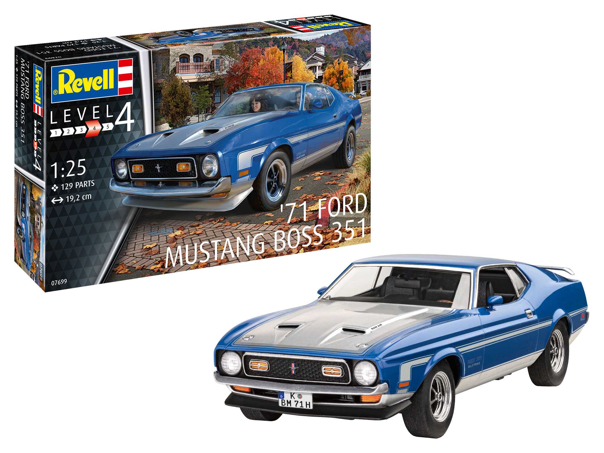 Plastic ModelKit auto 07699 - 71 Ford Mustang Boss 351 (1:25)