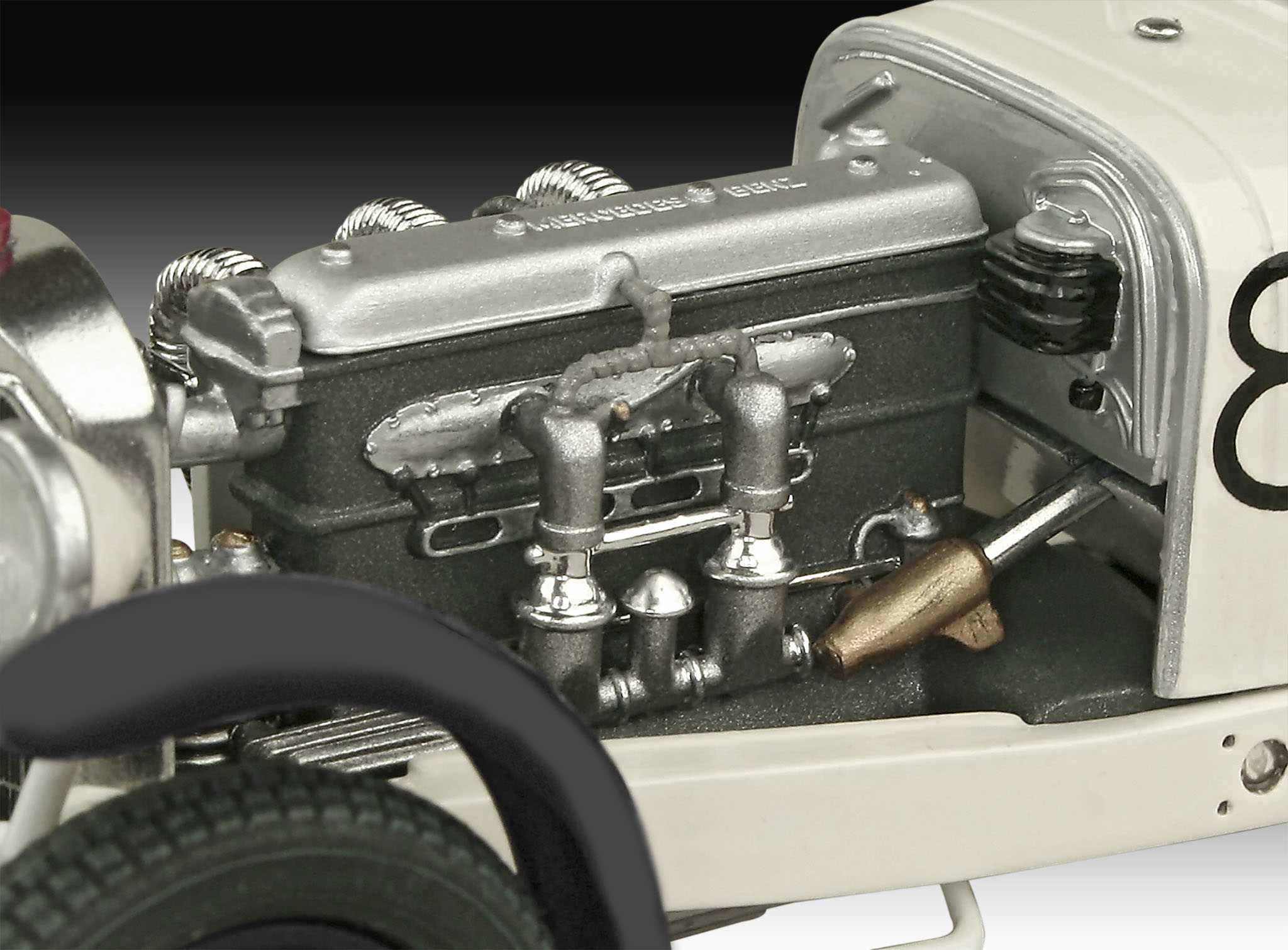 Plastic ModelKit auto 07737 - Mercedes-Benz SSKL (1:32)