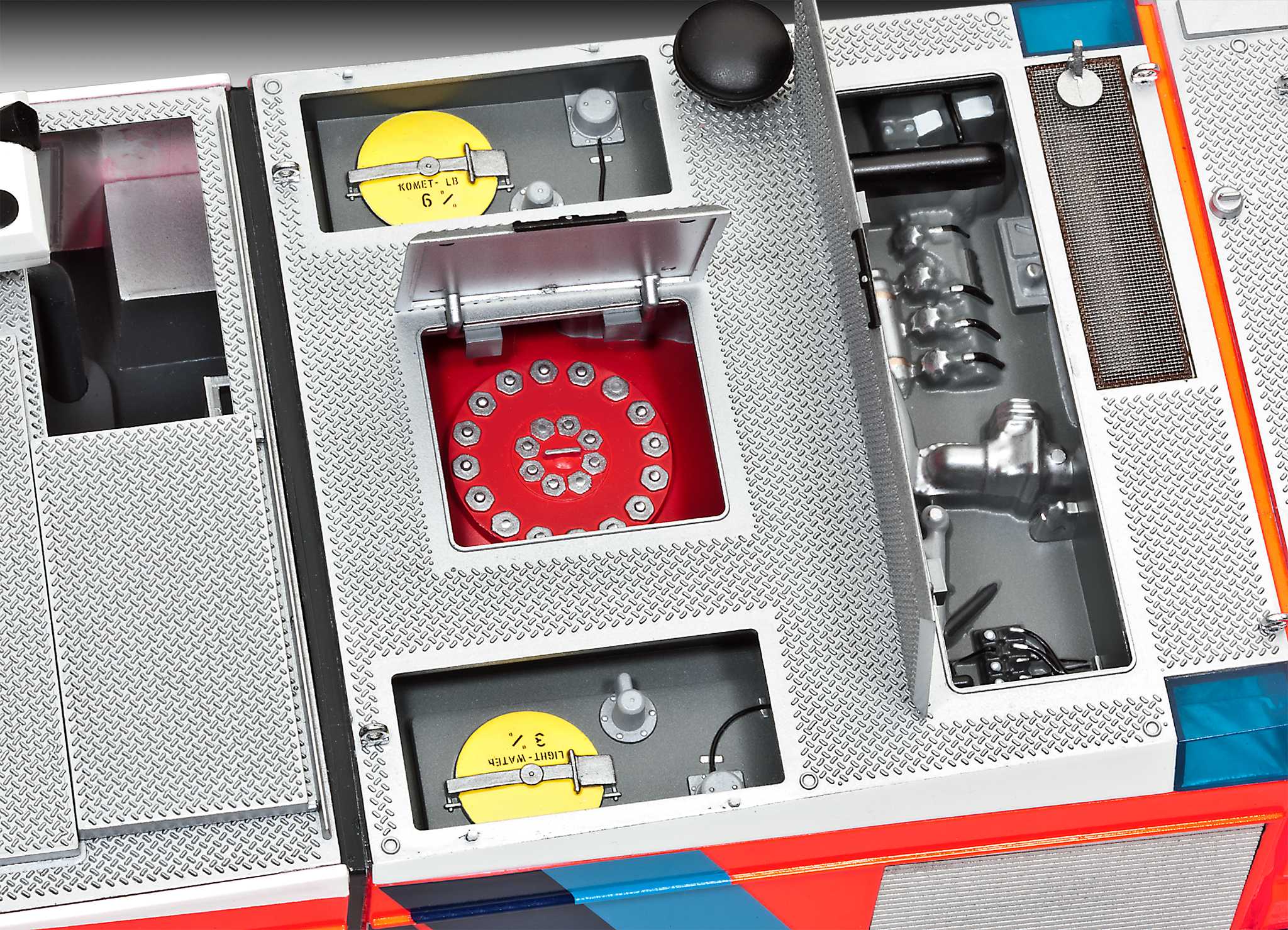 Plastic ModelKit auto 07747 - GFLF Simba 8x8 (1:24)