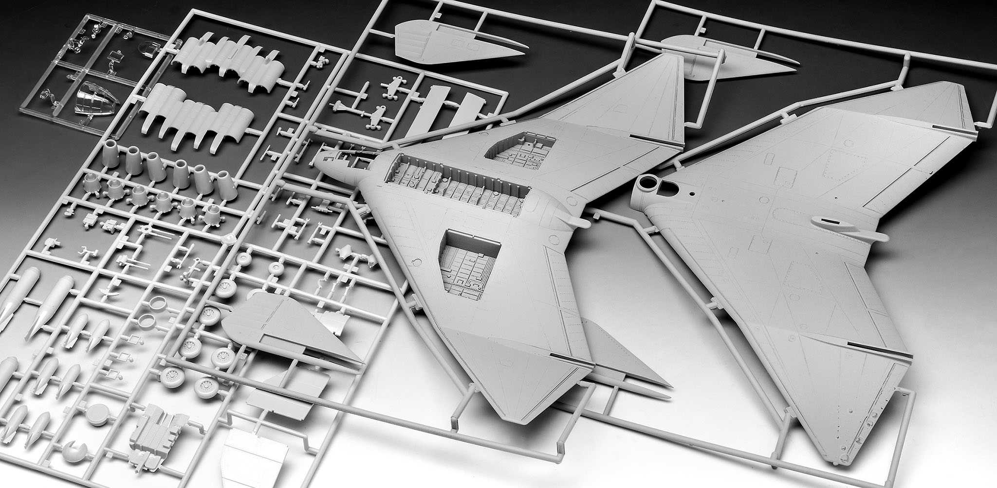 Plastic ModelKit letadlo 03790 - P-Series - AR555 (1:72)