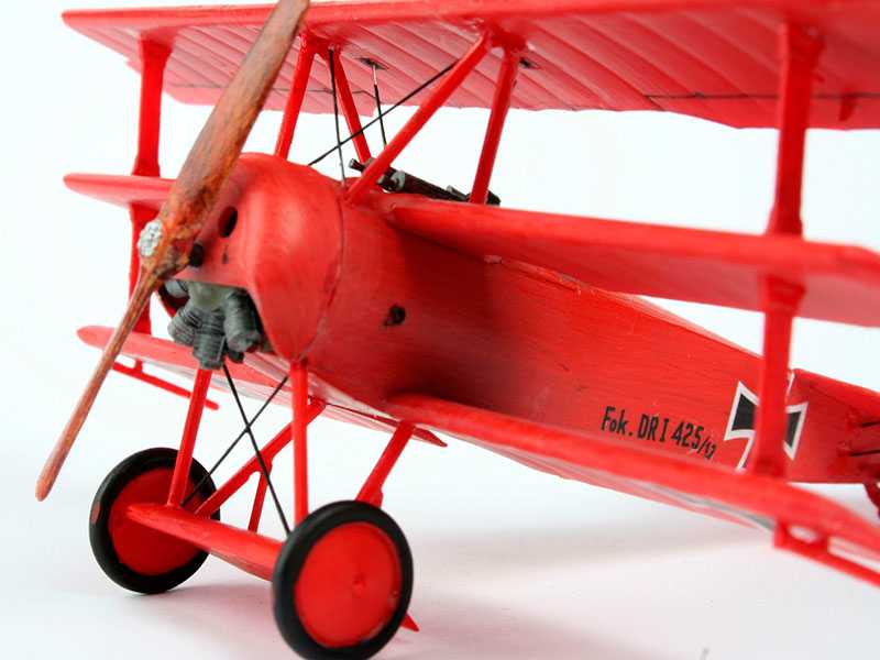 Plastic ModelKit letadlo 04116 - 'Fokker DR. 1 Triplane (1:72)