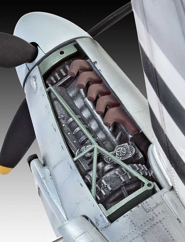 Plastic ModelKit letadlo 04758 - Mosquito Mk. IV (1:32)