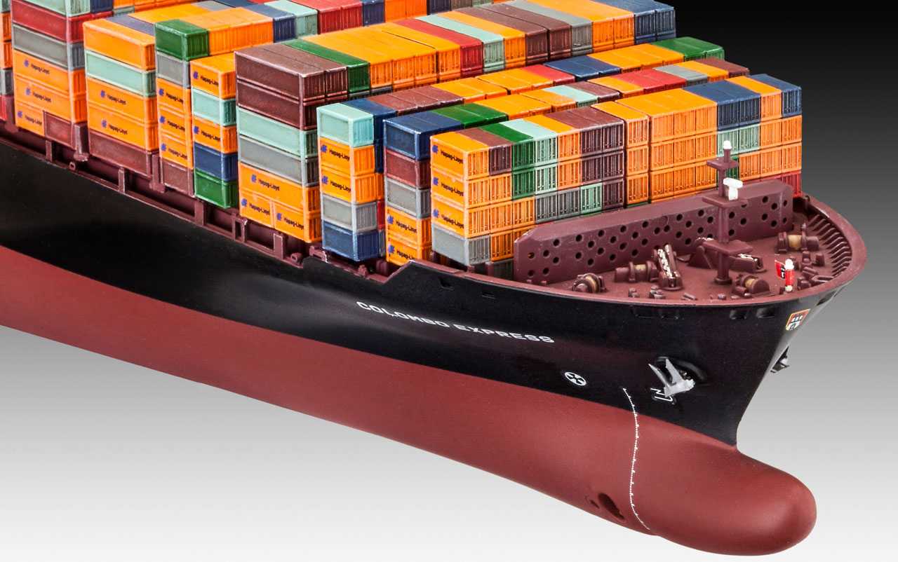 1:700 Container Ship Colombo Express