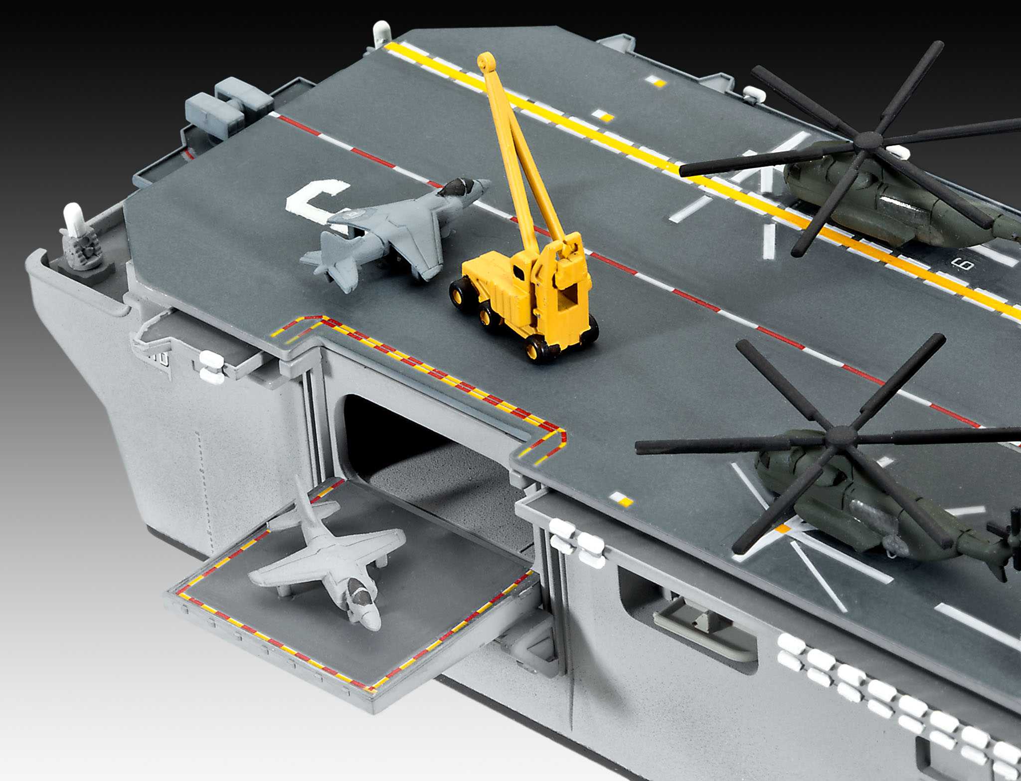 Plastic ModelKit loď 05178 - Assault Carrier USS WASP CLASS (1:700)