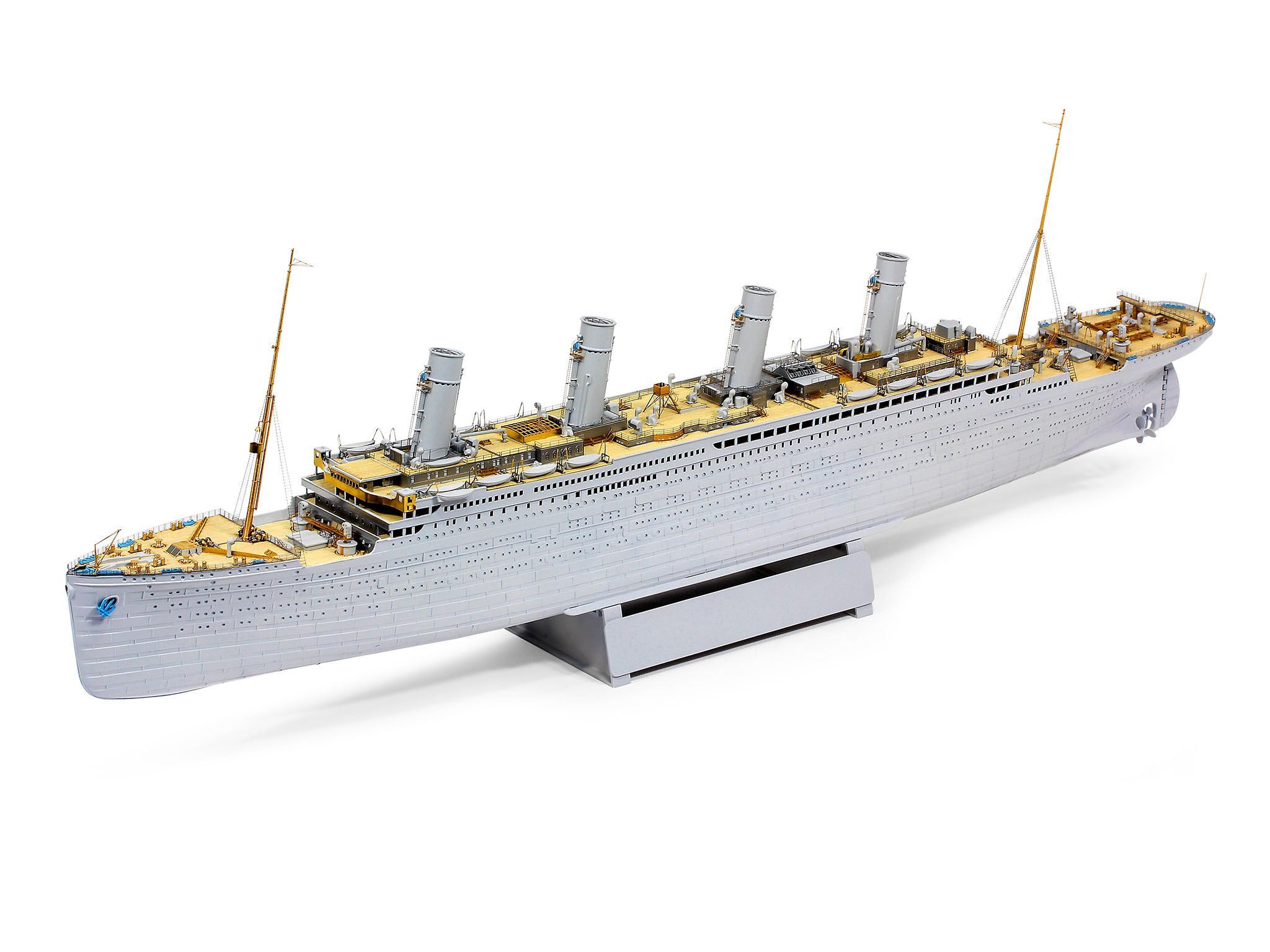 Plastic ModelKit loď 05243 - Titanic (Platinum Edition) (1:400)