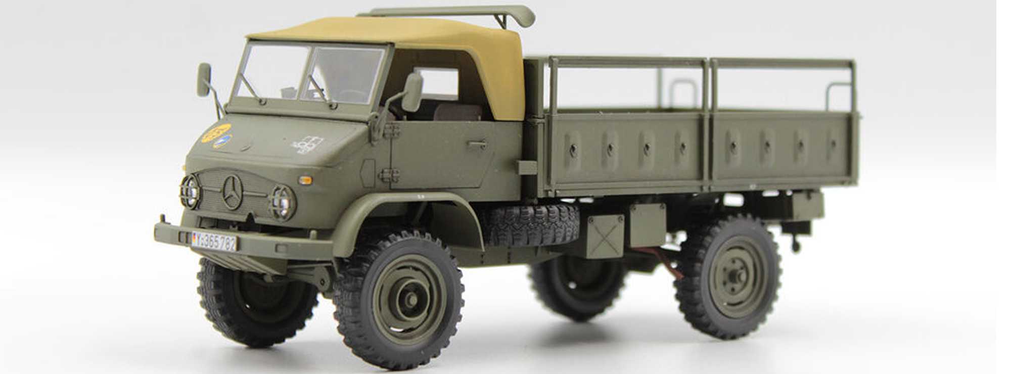 Plastic ModelKit military 03348 - Unimog 404 S (1:35)